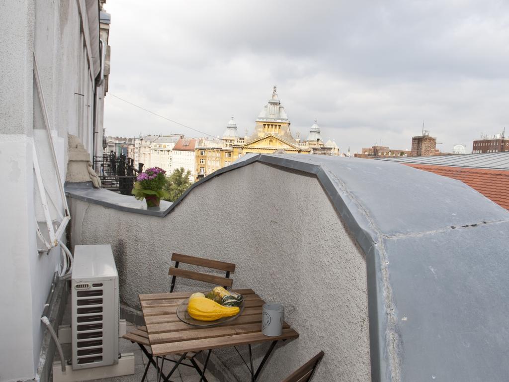 Alice Apartment Budapest Room photo